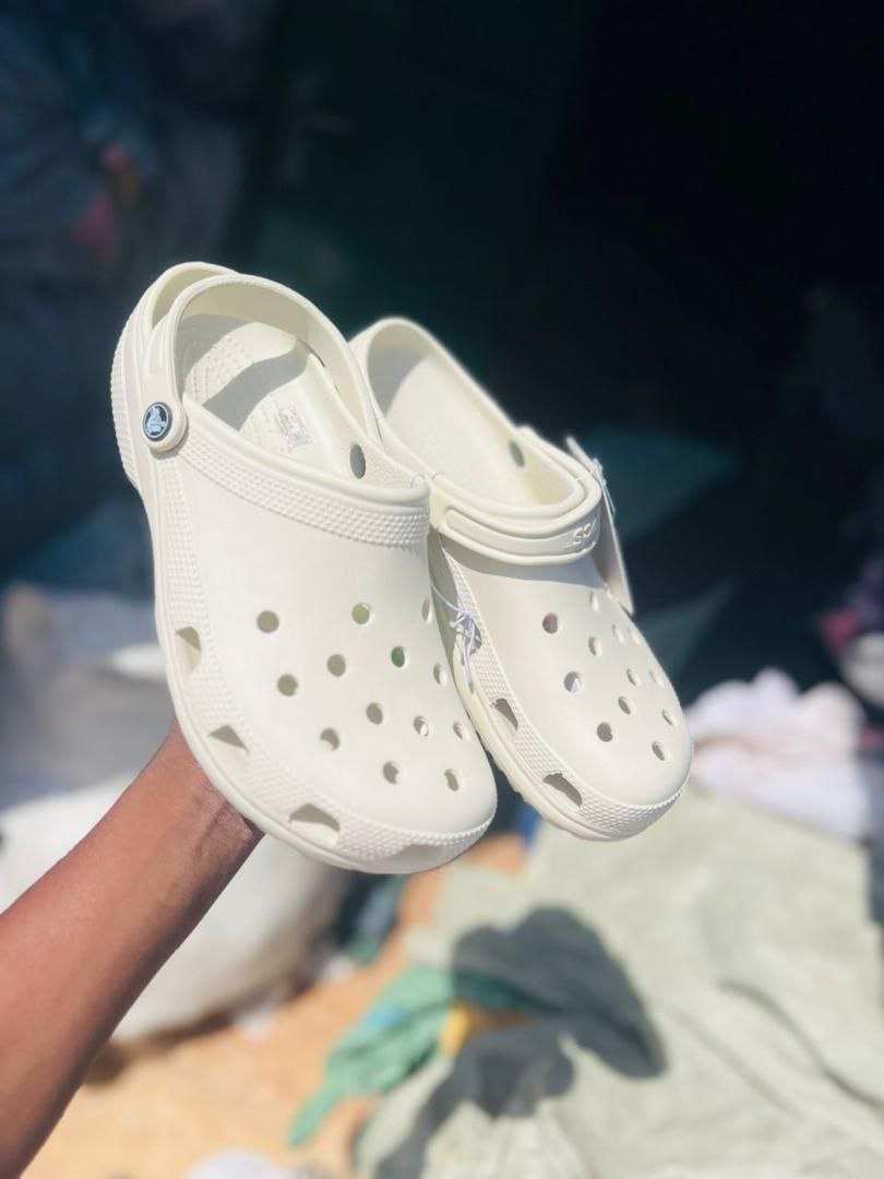 Style CROKS 8